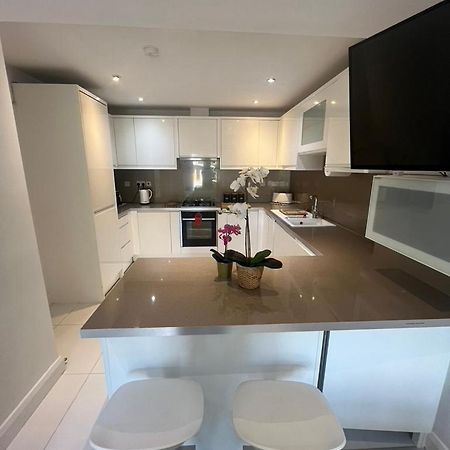 Zenobia London Luxury Apartments Finchley Bagian luar foto