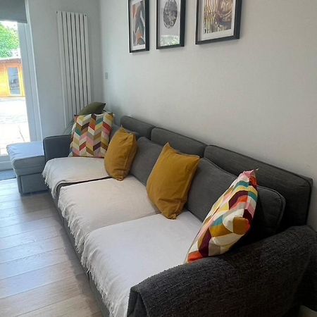 Zenobia London Luxury Apartments Finchley Bagian luar foto
