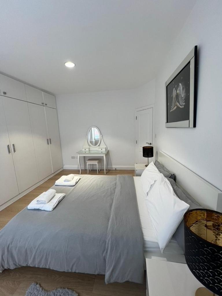 Zenobia London Luxury Apartments Finchley Bagian luar foto