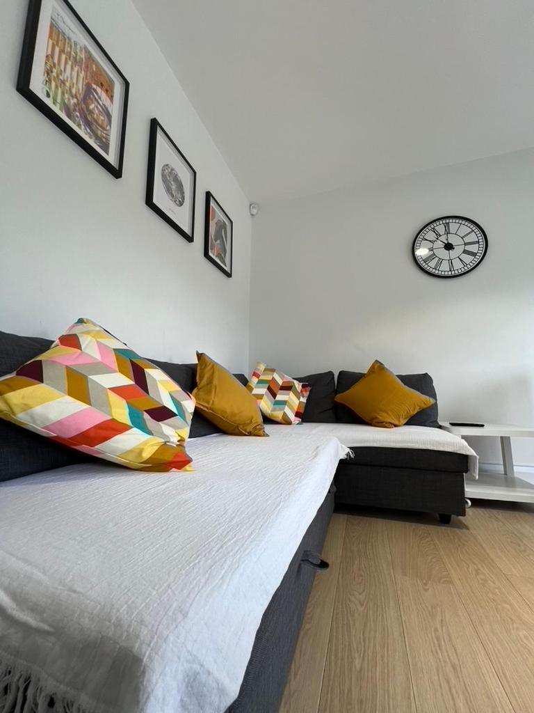 Zenobia London Luxury Apartments Finchley Bagian luar foto