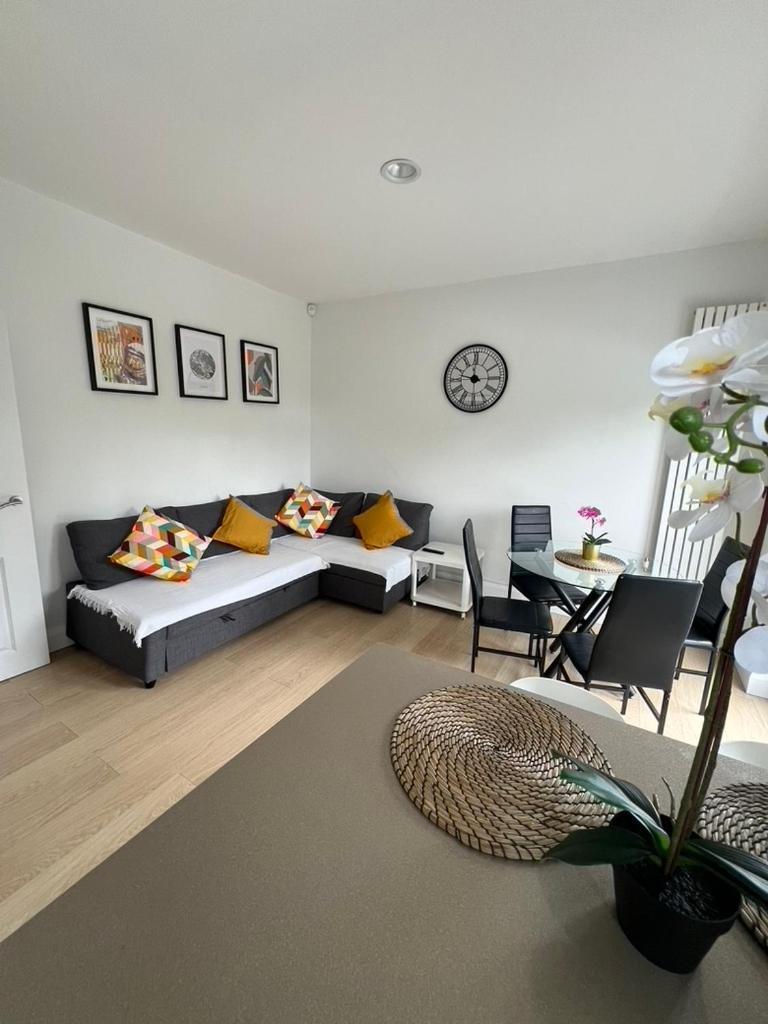 Zenobia London Luxury Apartments Finchley Bagian luar foto