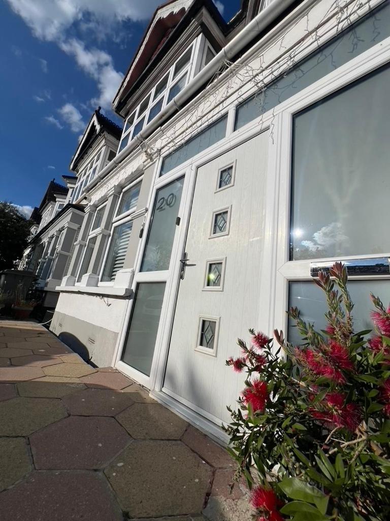 Zenobia London Luxury Apartments Finchley Bagian luar foto