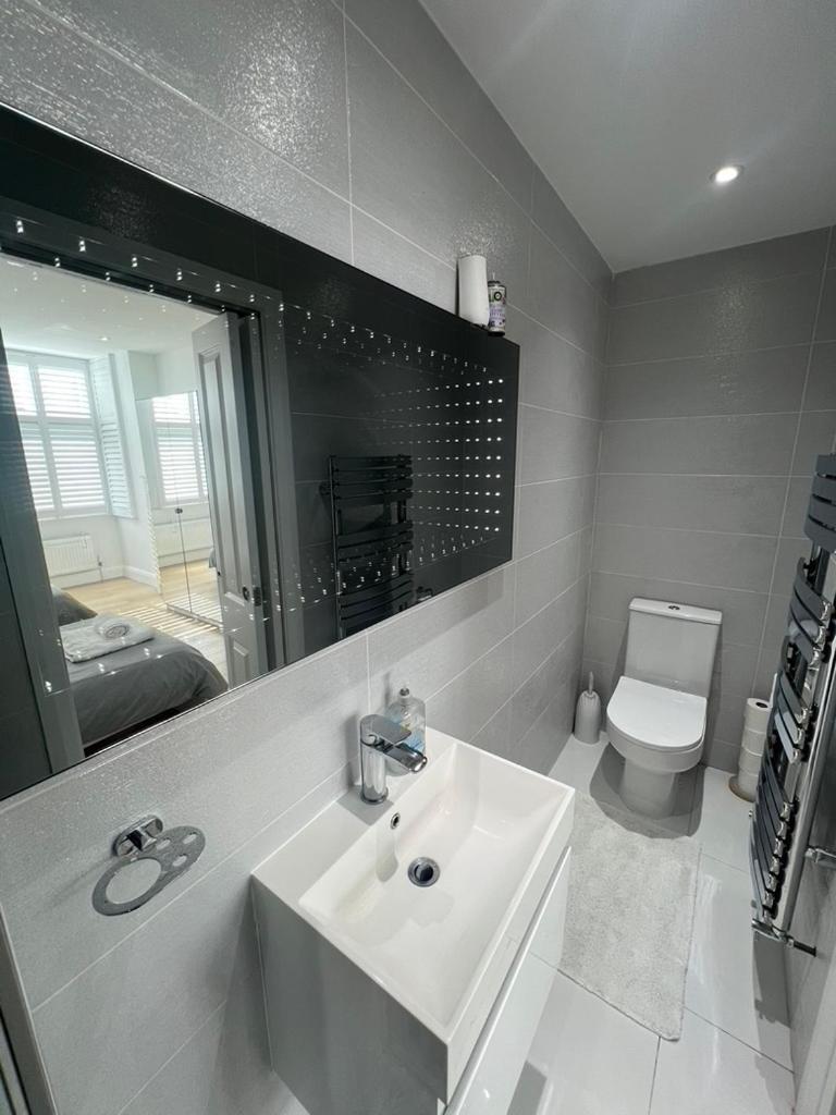 Zenobia London Luxury Apartments Finchley Bagian luar foto