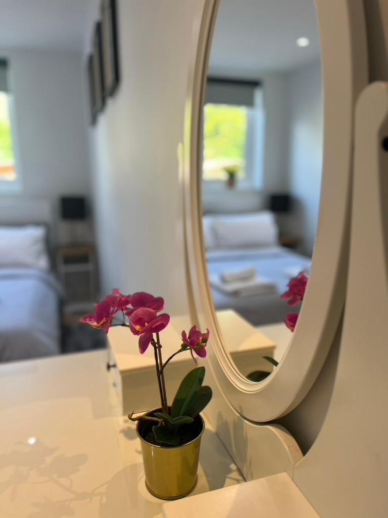 Zenobia London Luxury Apartments Finchley Bagian luar foto